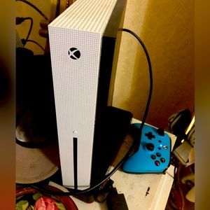 Xbox one s 500 gb